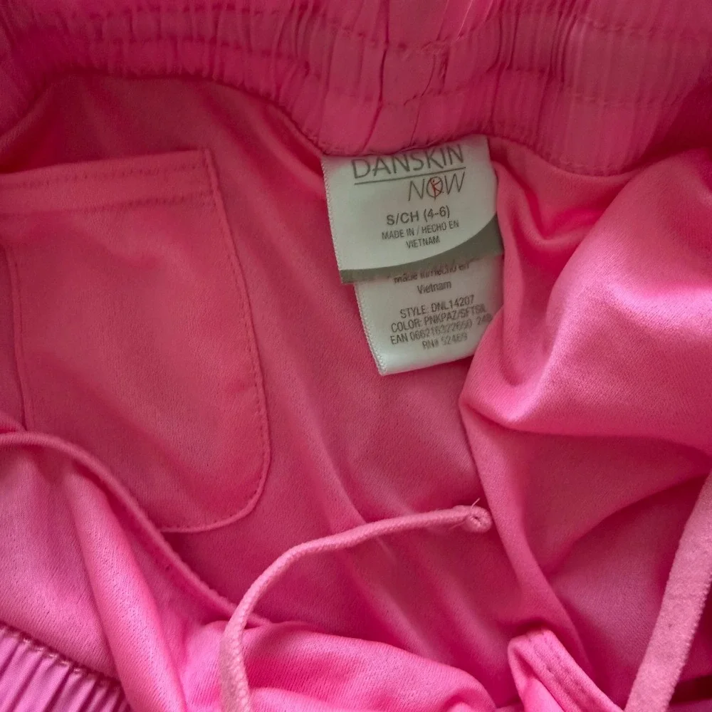 Danskin Now Athletic‎ Shorts Women Pink Running Gym Workout Size S (4-6)